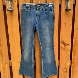 AMERICAN STANDARD. TYTE. Blue Casual Jeans. Stretchy. Size 9. 5 Pockets.